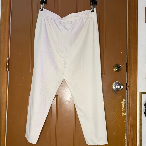 all in motion White Casual Pants Lightweight Cotton Blend - Picture 2 of 5